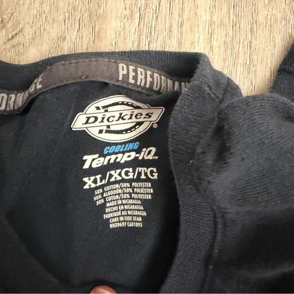 Dickies Short Sleeve Tees - Navy, Red, Light Blue, Olive - Picture 5 of 7